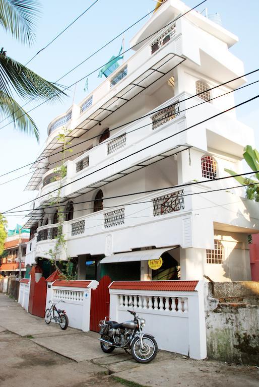 I - One'S Home Stay Kochi Exterior photo